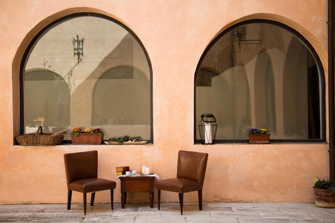 Hotel Convento San Bernardino Montefranco Exterior foto