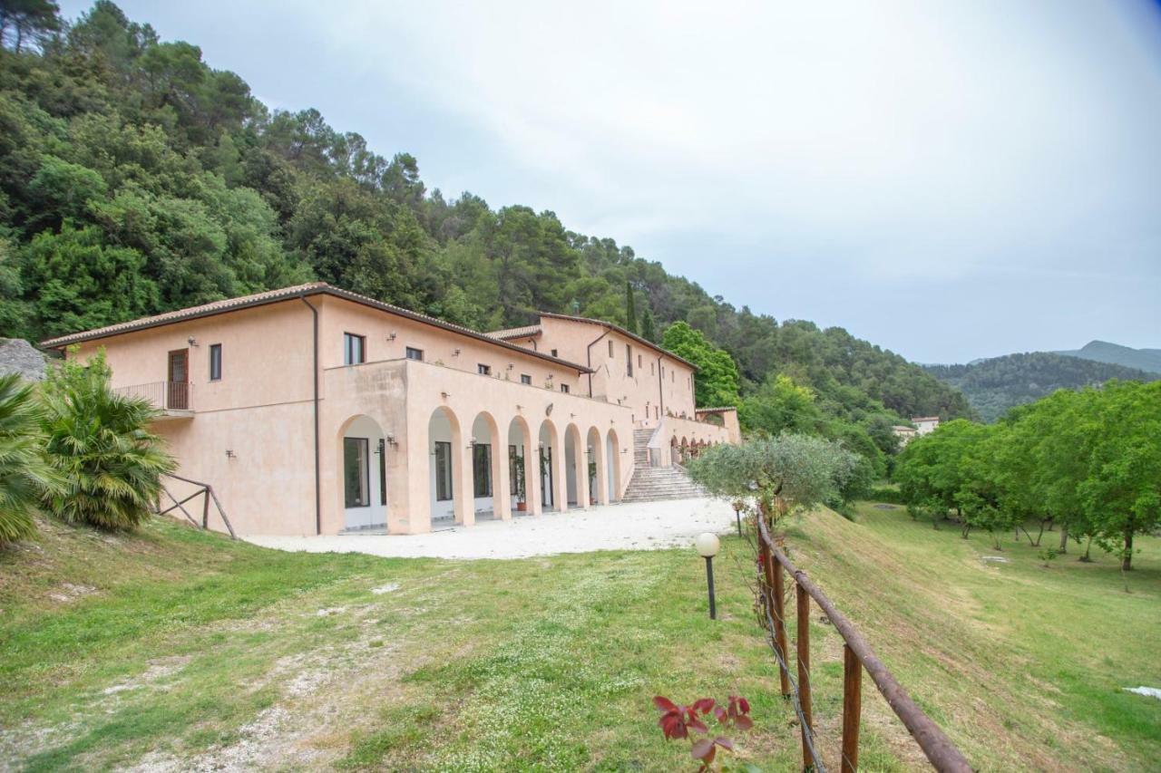 Hotel Convento San Bernardino Montefranco Exterior foto